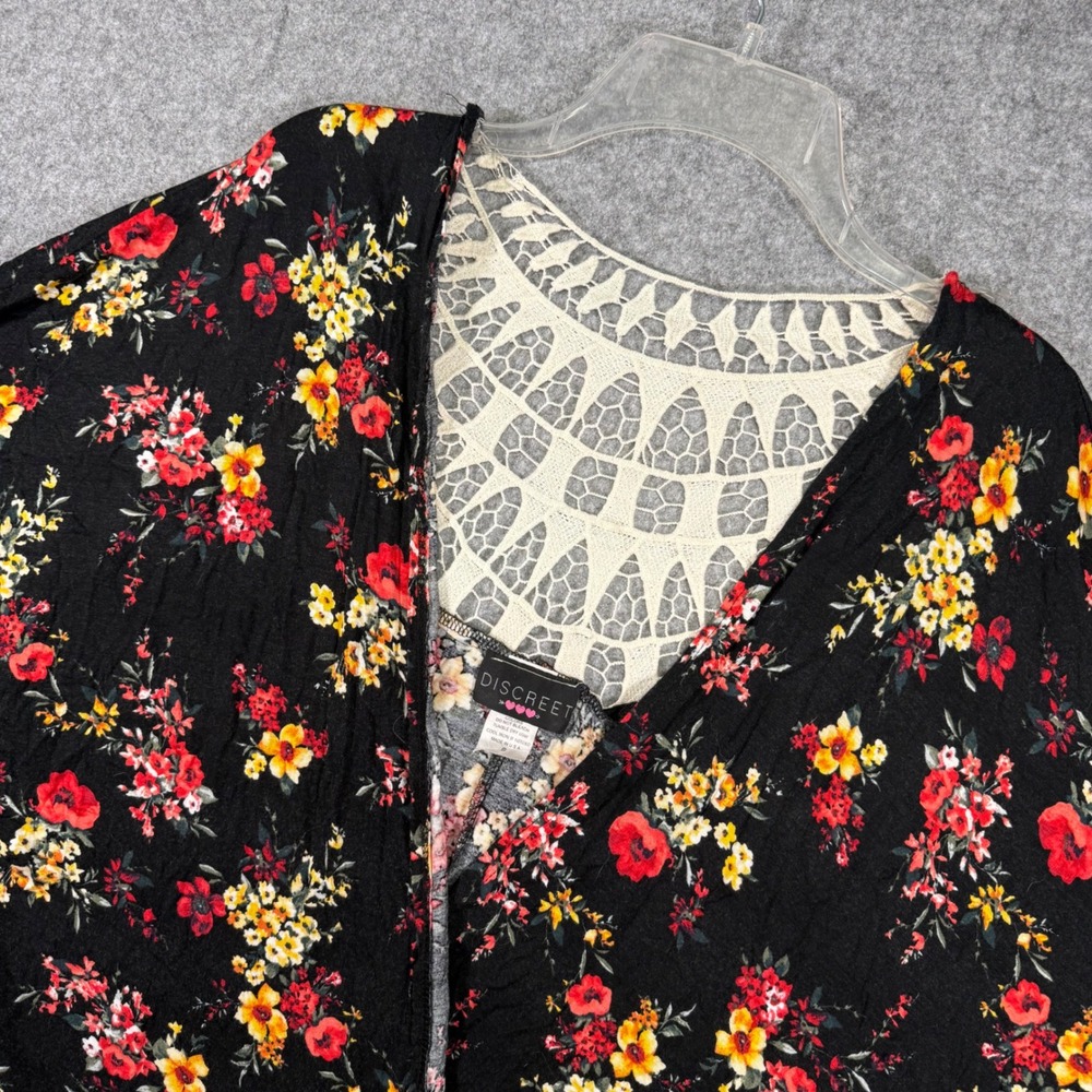 Discreet Floral Cardigan Women Small Black Crochet Lace Back Batwing Sleeve
